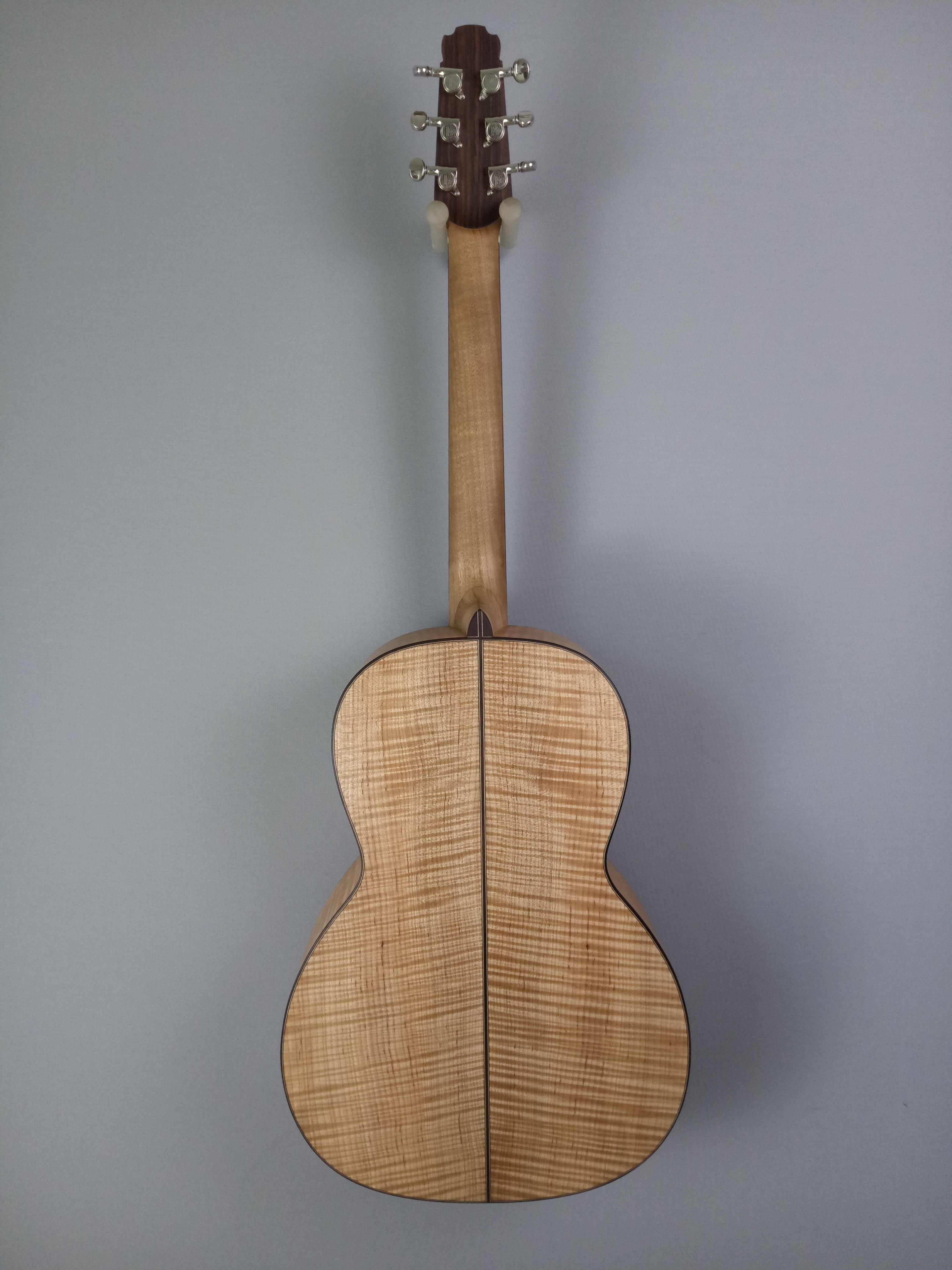 Parlor Gitarre Nürnberg Back